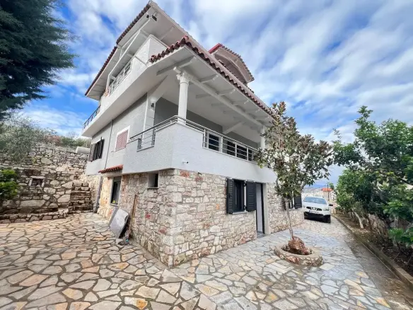 Villa For Sale In Saranda Albania
