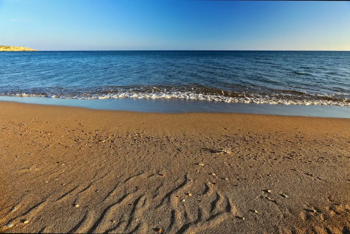 Immaculate Beauty – Land in Rhodes