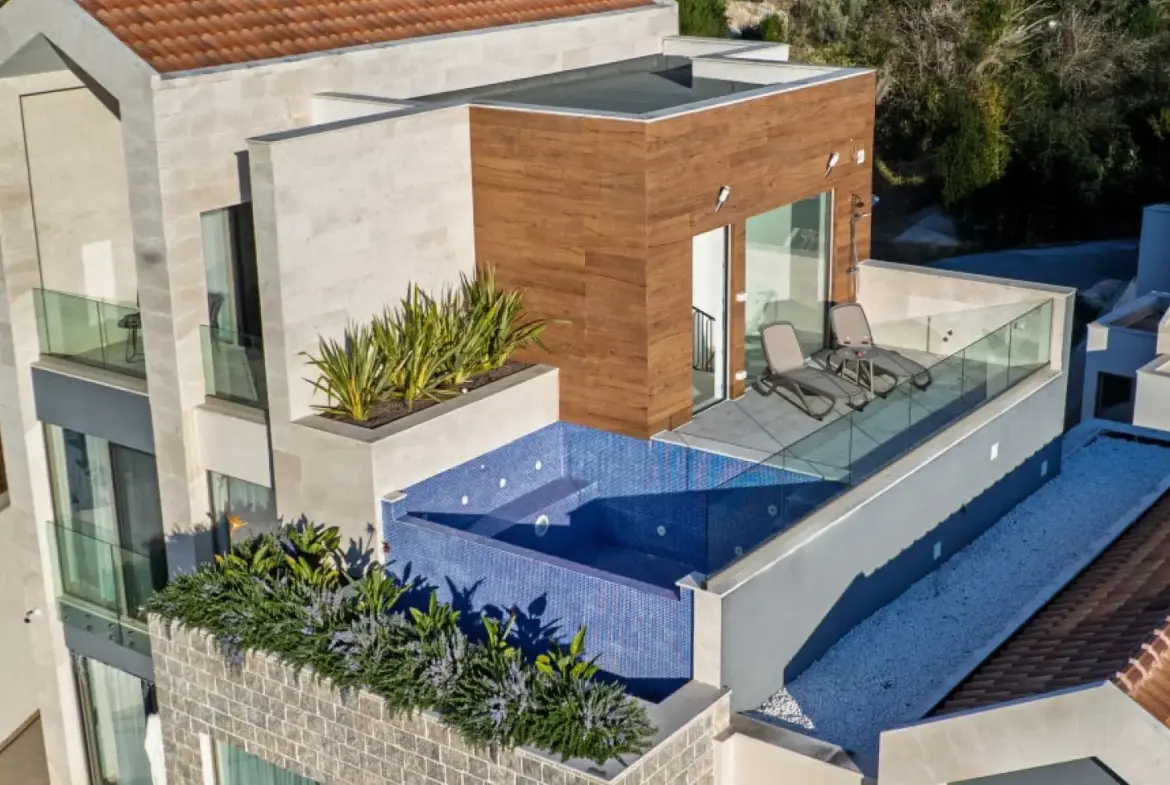 Lastva Park Townhouses Tivat: Premium 240-350m² Homes with Private Pools