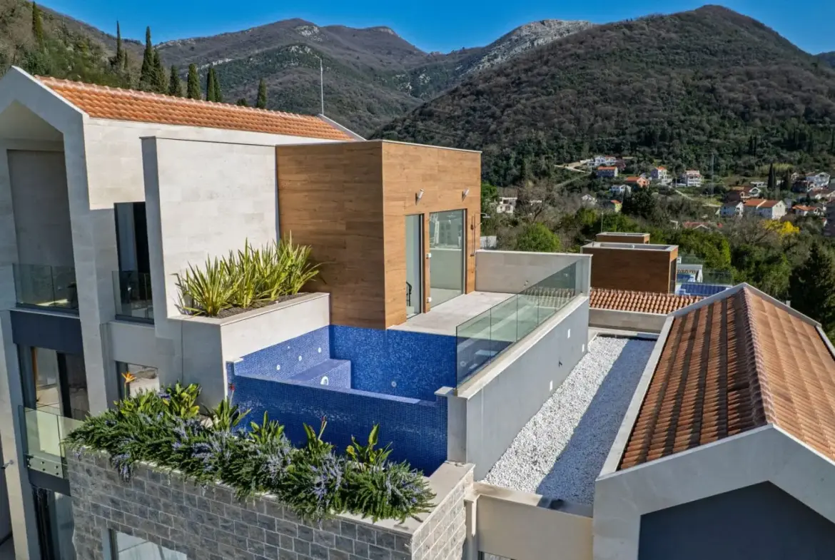 Lastva Park Townhouses Tivat: Premium 240-350m² Homes with Private Pools