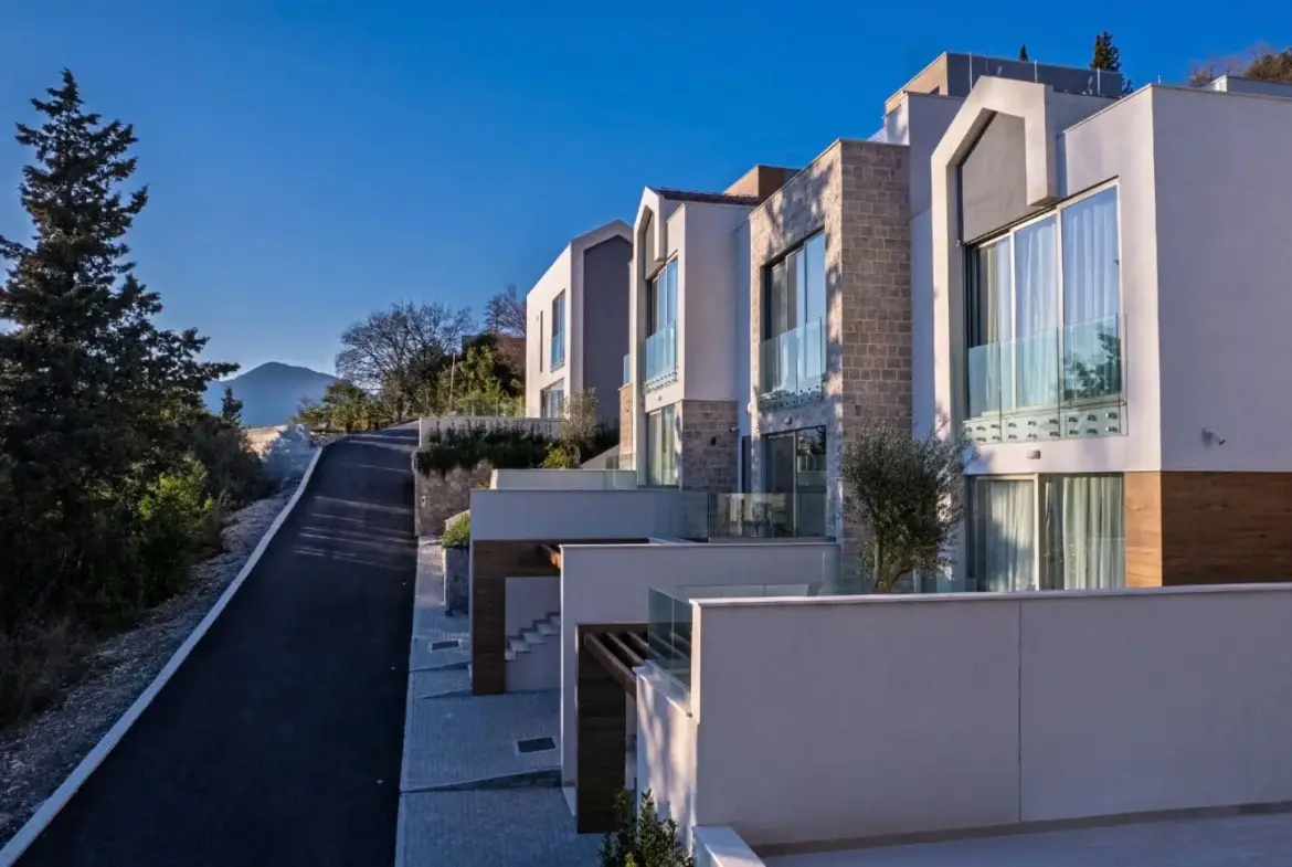 Lastva Park Townhouses Tivat: Premium 240-350m² Homes with Private Pools