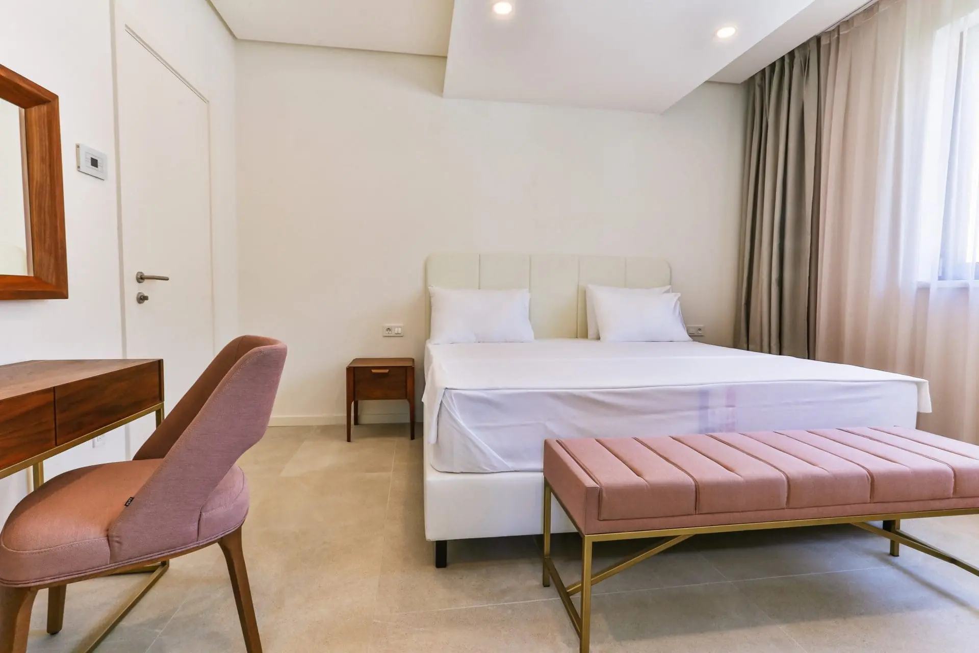 Luxury Seafront Apartments in Rafailovici – 107–136 m² Dream Homes
