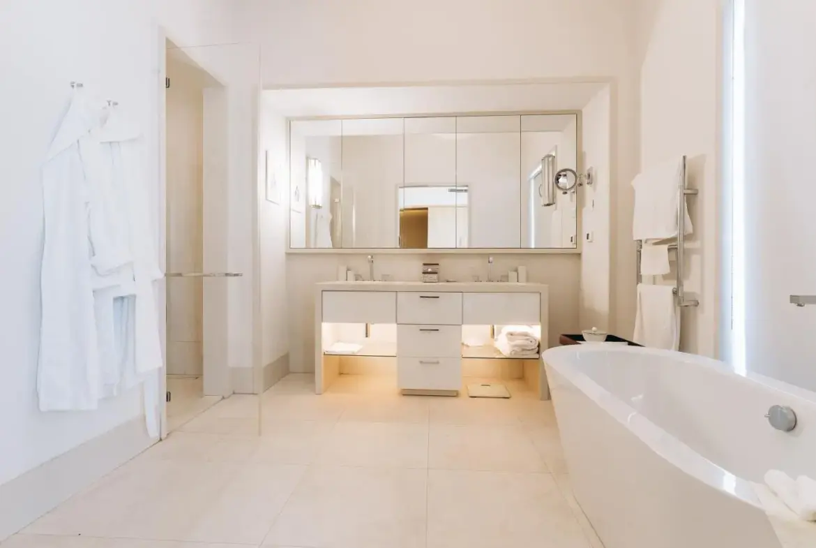Penthouse for Sale Tivat – Elegant 2-Bedroom Apartment in Porto Montenegro