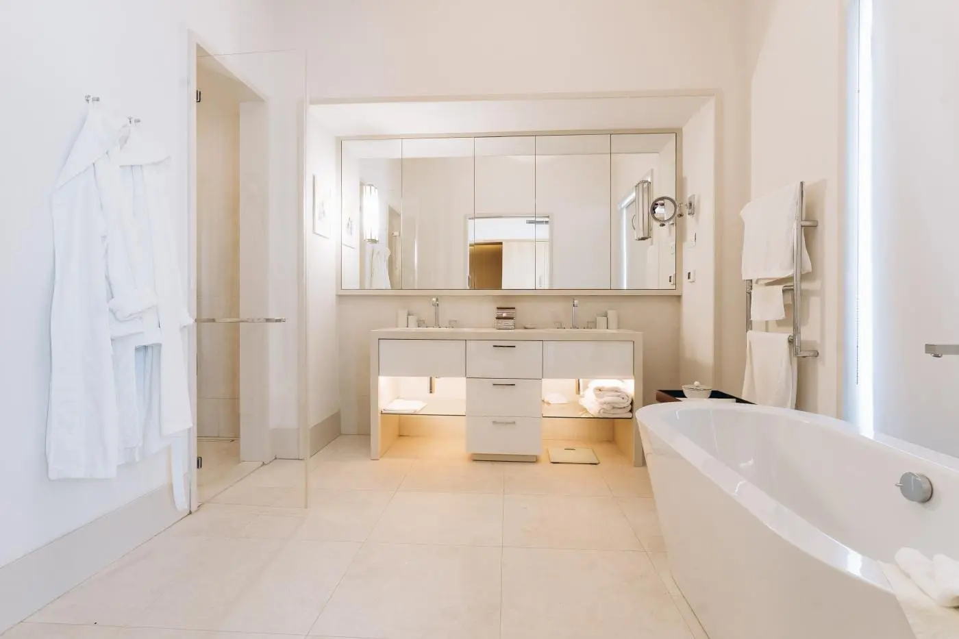 Penthouse for Sale Tivat – Elegant 2-Bedroom Apartment in Porto Montenegro