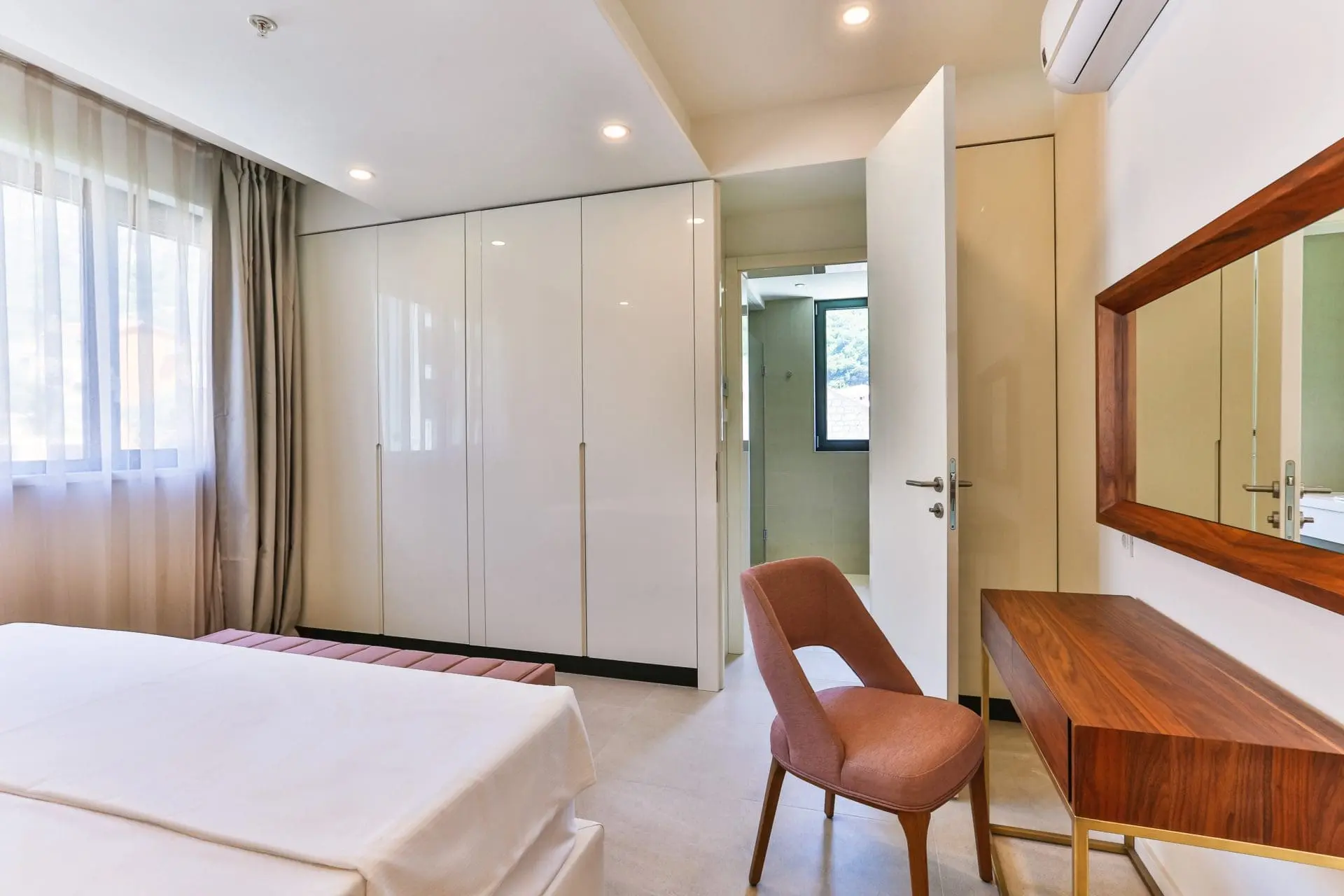 Luxury Seafront Apartments in Rafailovici – 107–136 m² Dream Homes