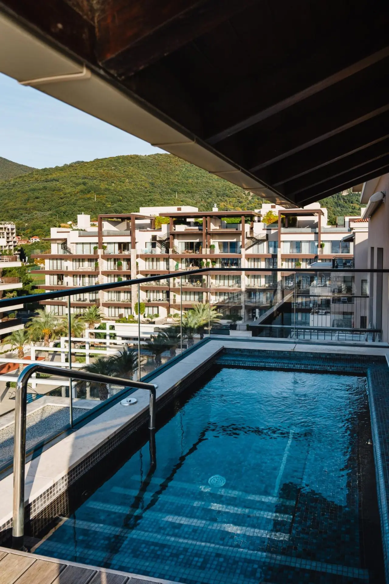Penthouse for Sale Tivat – Elegant 2-Bedroom Apartment in Porto Montenegro