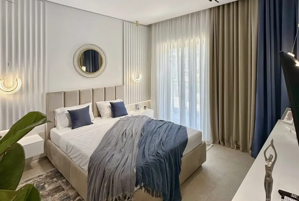 A Premium Apartment in a Complex with a Pool