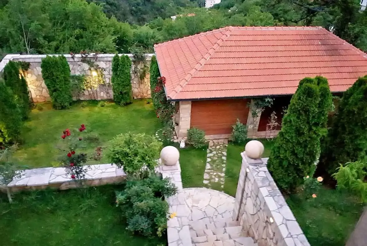 Luxurious Villa for Sale in Bečići