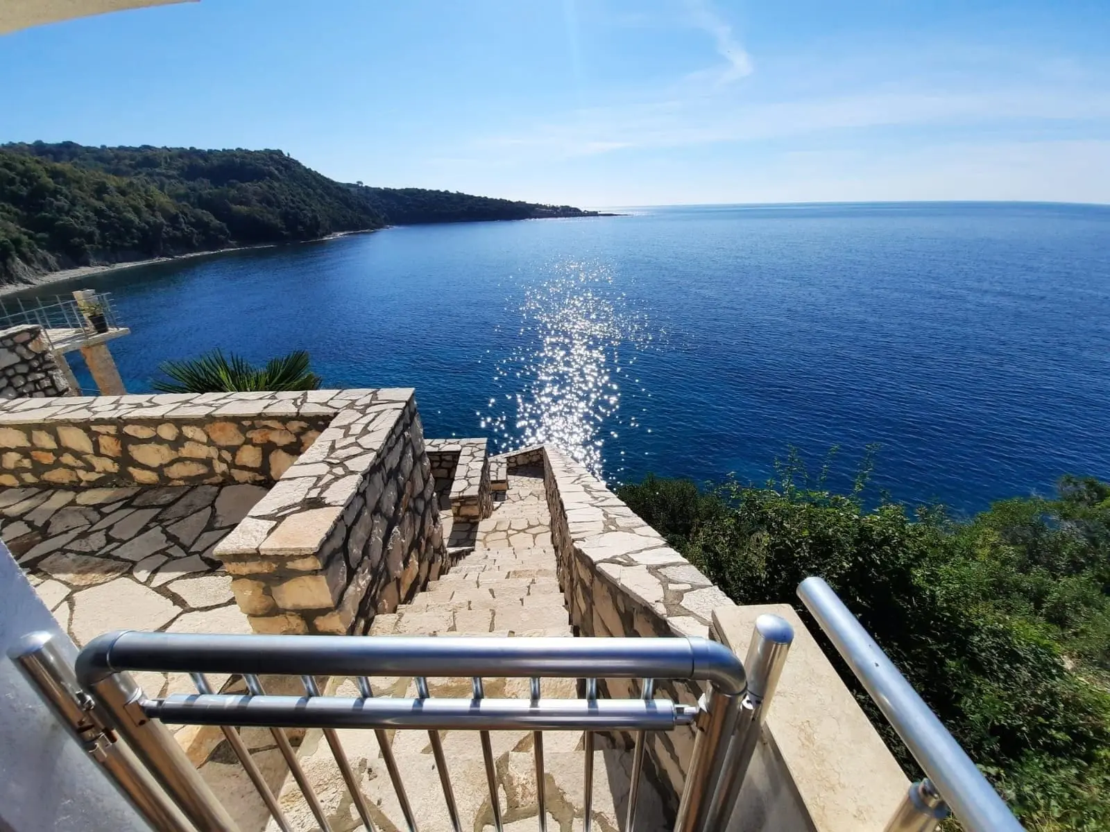 Seafront villa for sale in Montenegro-Modern Villa near Veliki Pijesak Beach