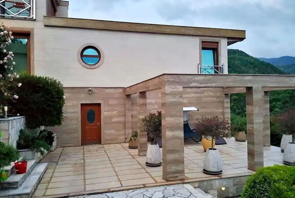Luxurious Villa for Sale in Bečići