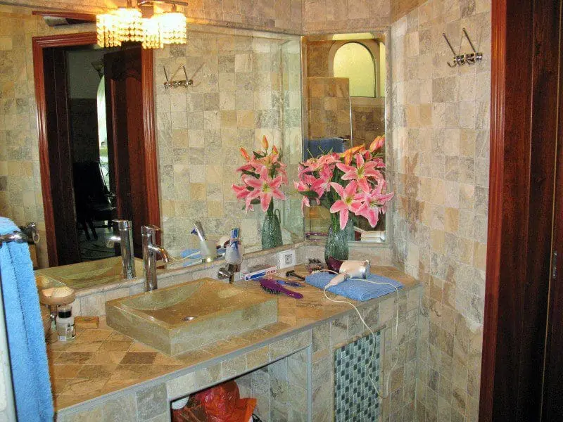 Sea front villa for sale in Utjeha