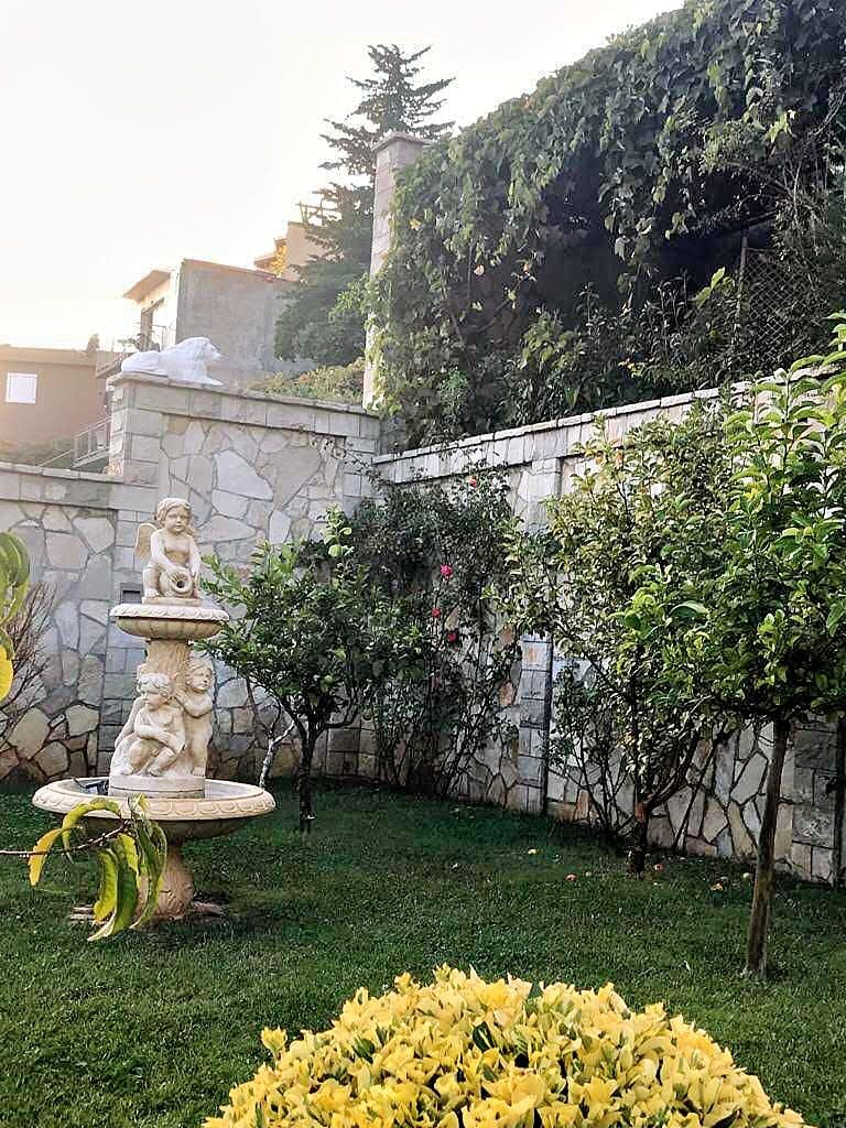 Luxurious Villa for Sale in Bečići