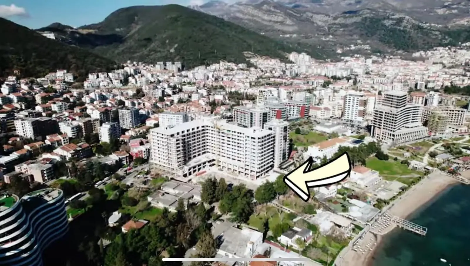Porto Budva Penthouse 131m² with Panoramic Sea & Old Town Views
