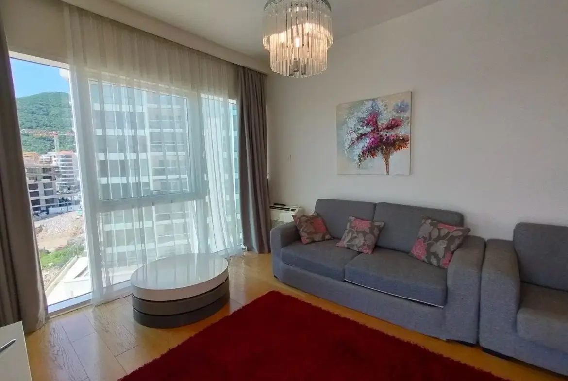 Captivating Apartment Awaits in Budva’s Exclusive Tre Canne