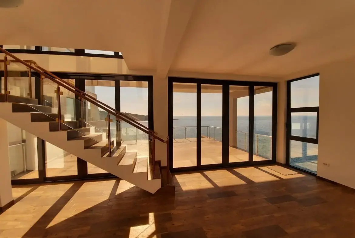 Seafront villa for sale in Montenegro-Modern Villa near Veliki Pijesak Beach