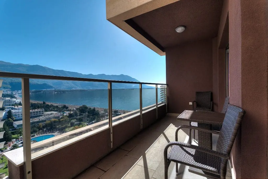 Luxury apartment for sale in Becici