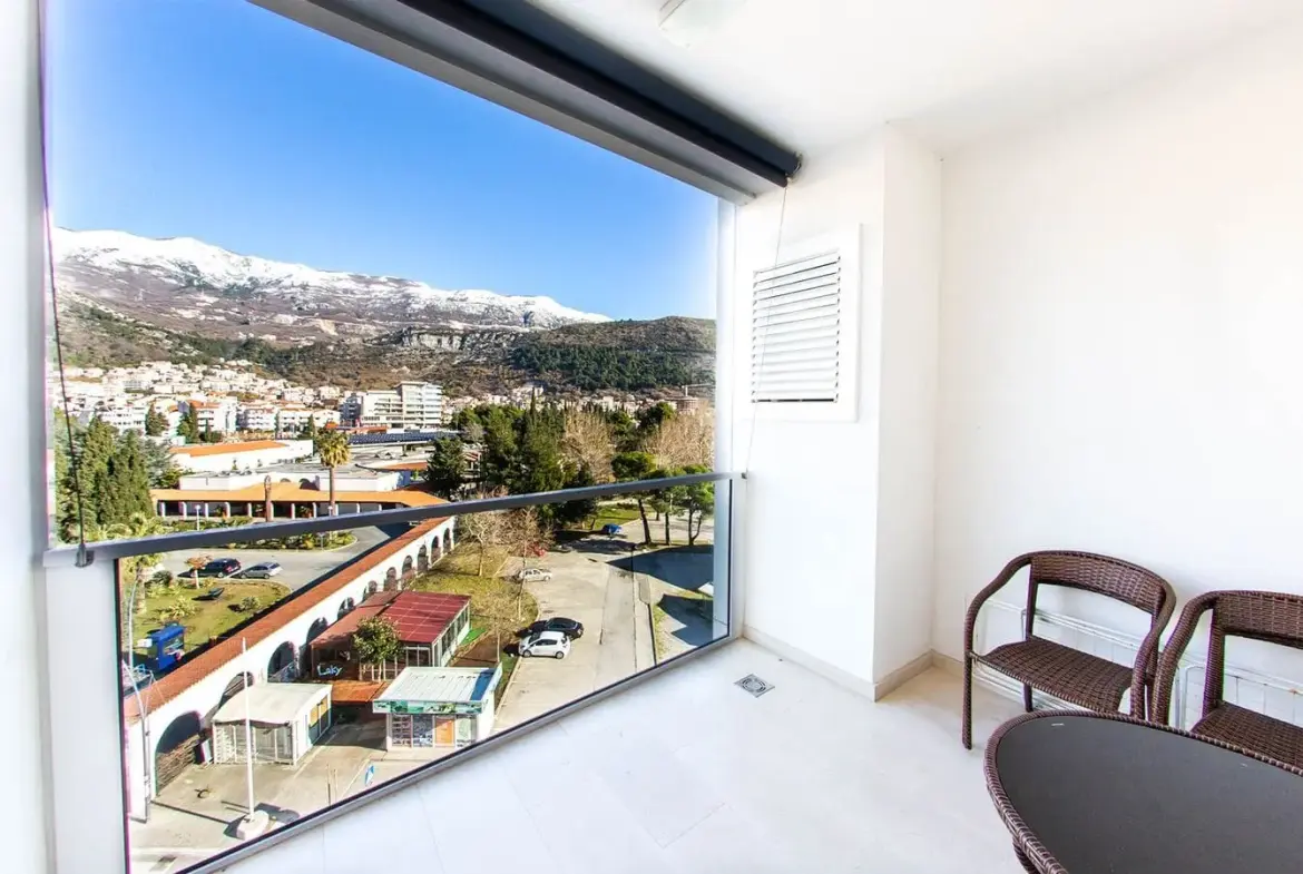 Apartment for sale in Tre Canne-Budva