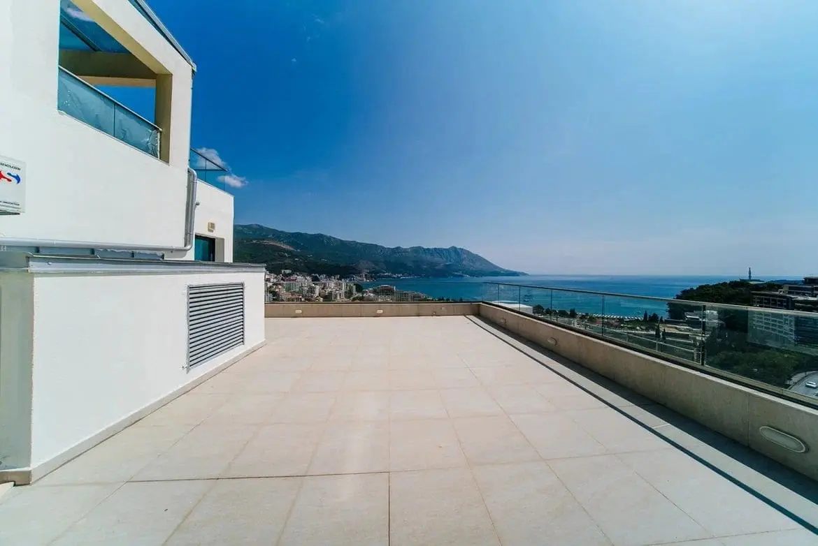 Luxury Penthouse with Panoramic Sea Views in Budva-Becici