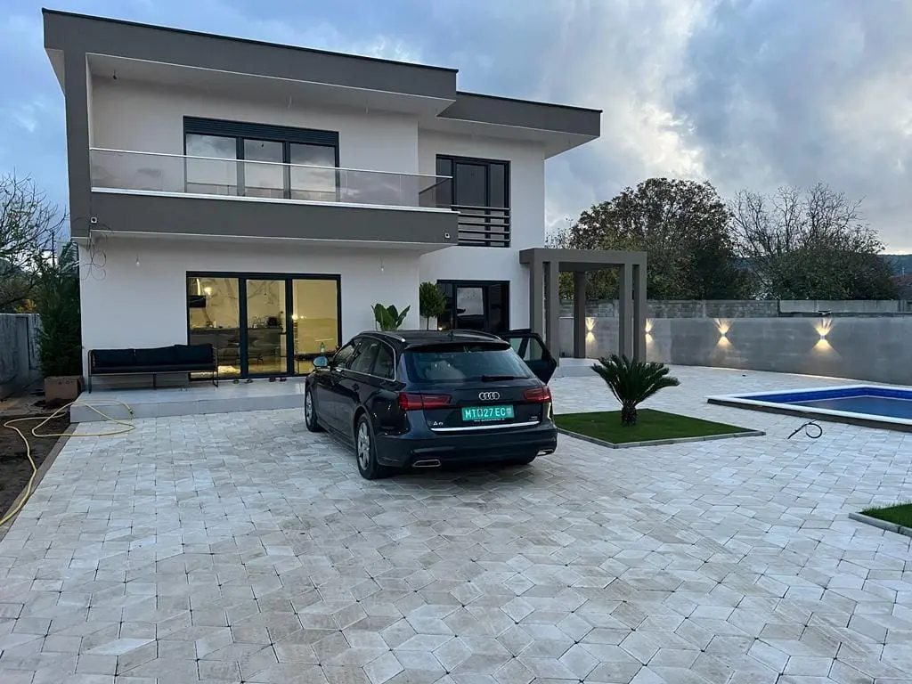Lovely villa for sale in Bar, Montenegro