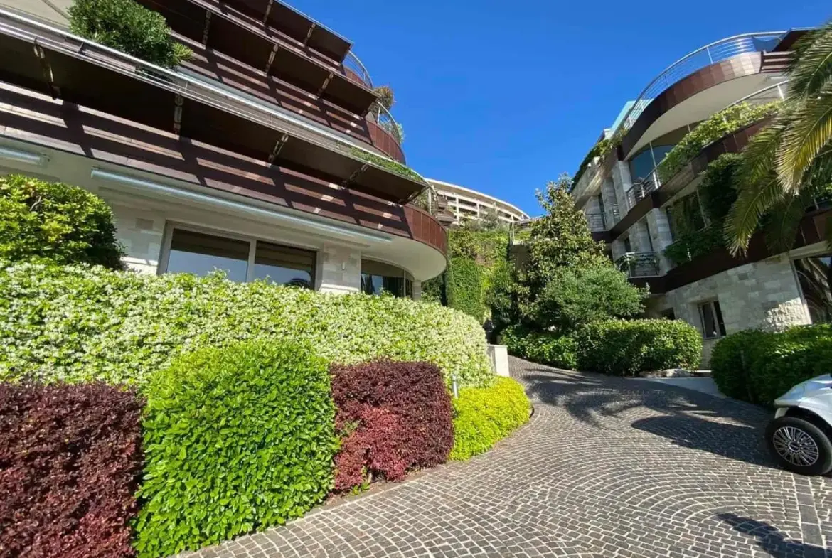 Elite apartment for sale in Budva