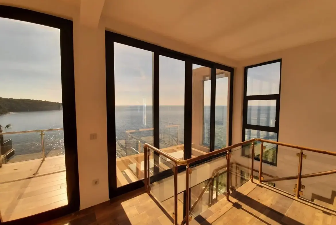 Seafront villa for sale in Montenegro-Modern Villa near Veliki Pijesak Beach