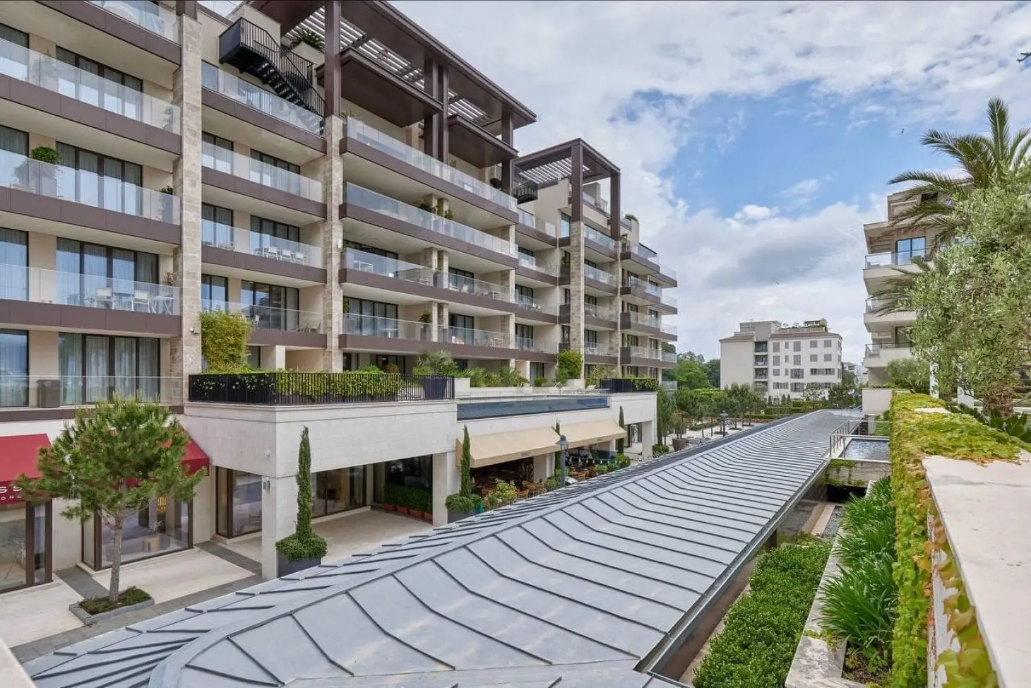 Montenegro-Estates-Montenegro-10-9 Luxury Apartment Porto Montenegro – 3 Bedrooms, Prime Living