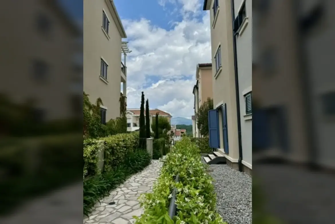 Apartment with Terrace Luštica Bay – 2-Bedroom Ideal Home