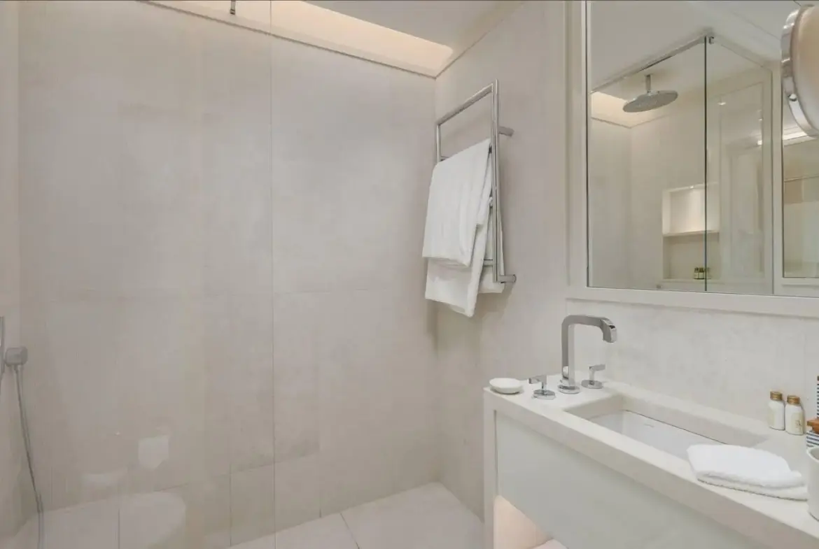Luxury Apartment Porto Montenegro – 3 Bedrooms, Prime Living