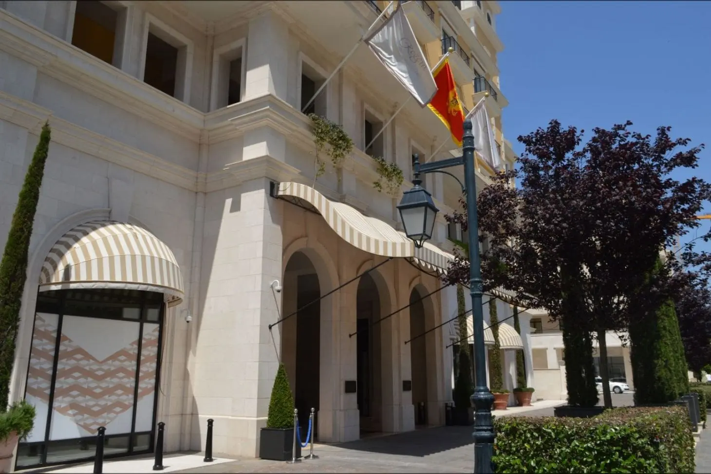Montenegro-Estates-Montenegro-2-9 Apartment in Baia Tower Porto Montenegro – 76 m² Luxury Home