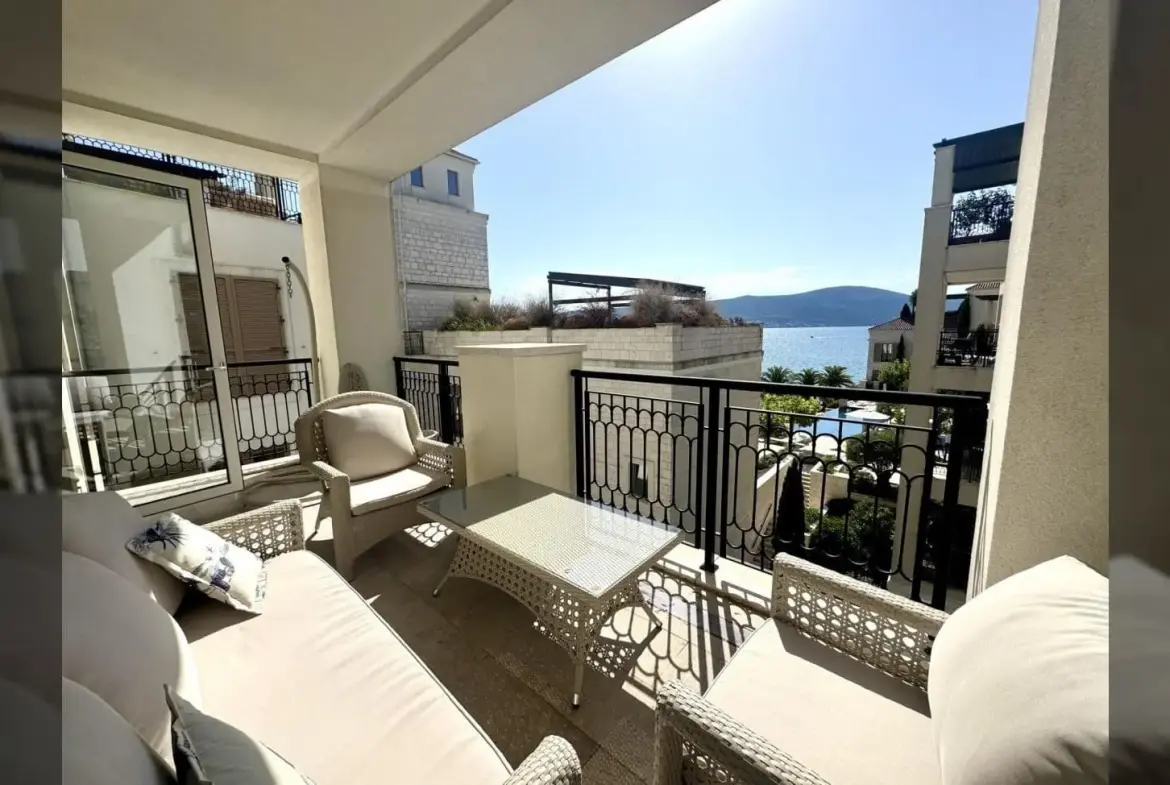 Apartment in Ksenija Residence, Porto Montenegro — 115 m², 2 Bed