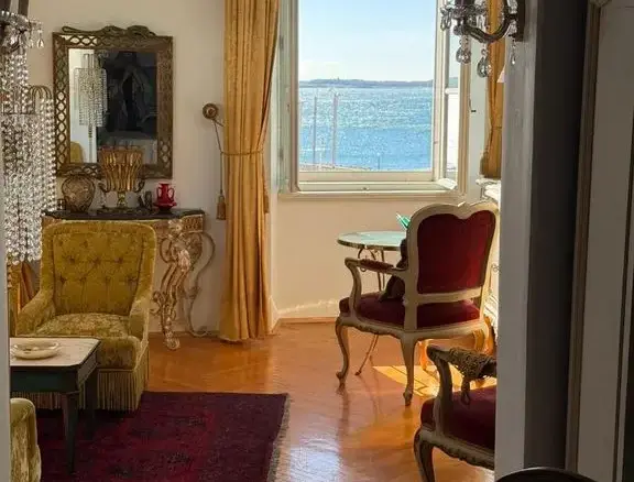 4 room luxury Apartment in Piran