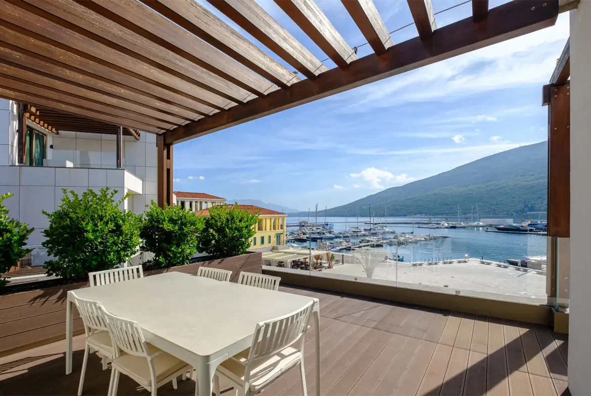 Modern two-bedrooms apartment at Marina residence, Portonovi