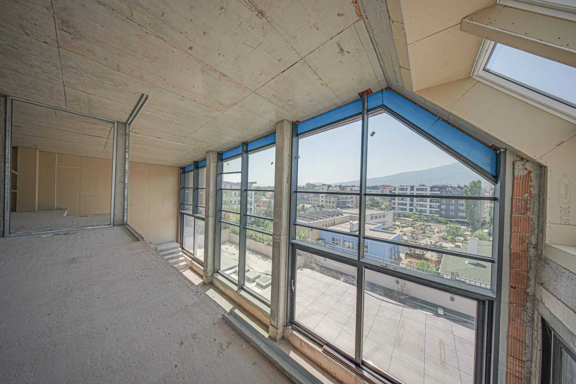 A detached penthouse with a homely feel