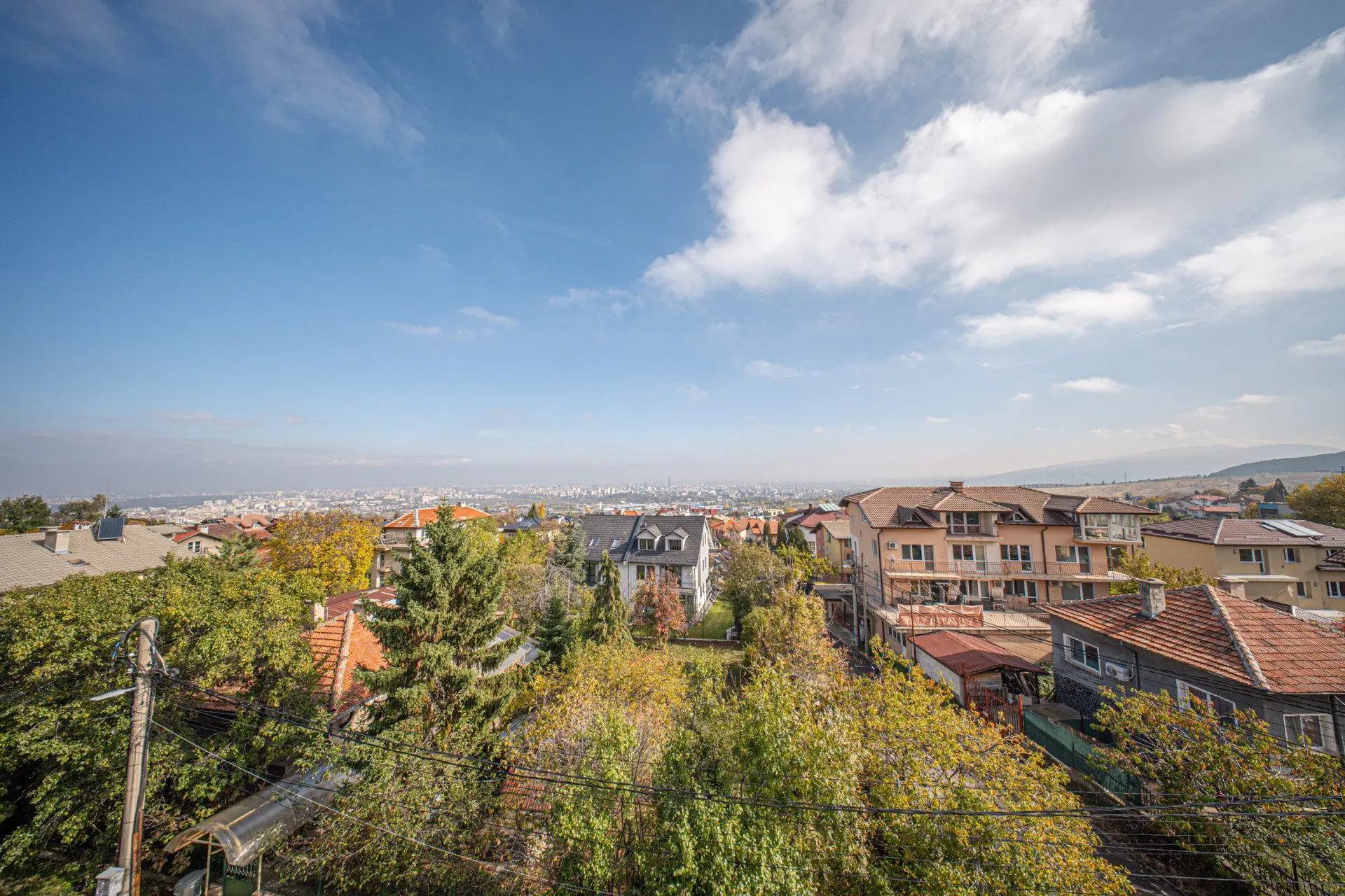 a228d8332d47c596339bb08d16935efb Exclusive building with panoramic views and the possibility of individual sales