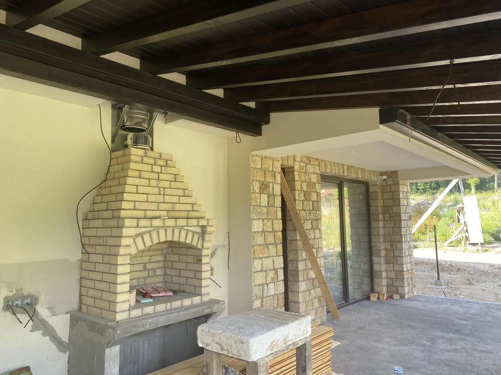 a341bd4e6cc298d0a48ca0201ae9da76 House with panoramic views and private yard in a villa village near Pirin Golf