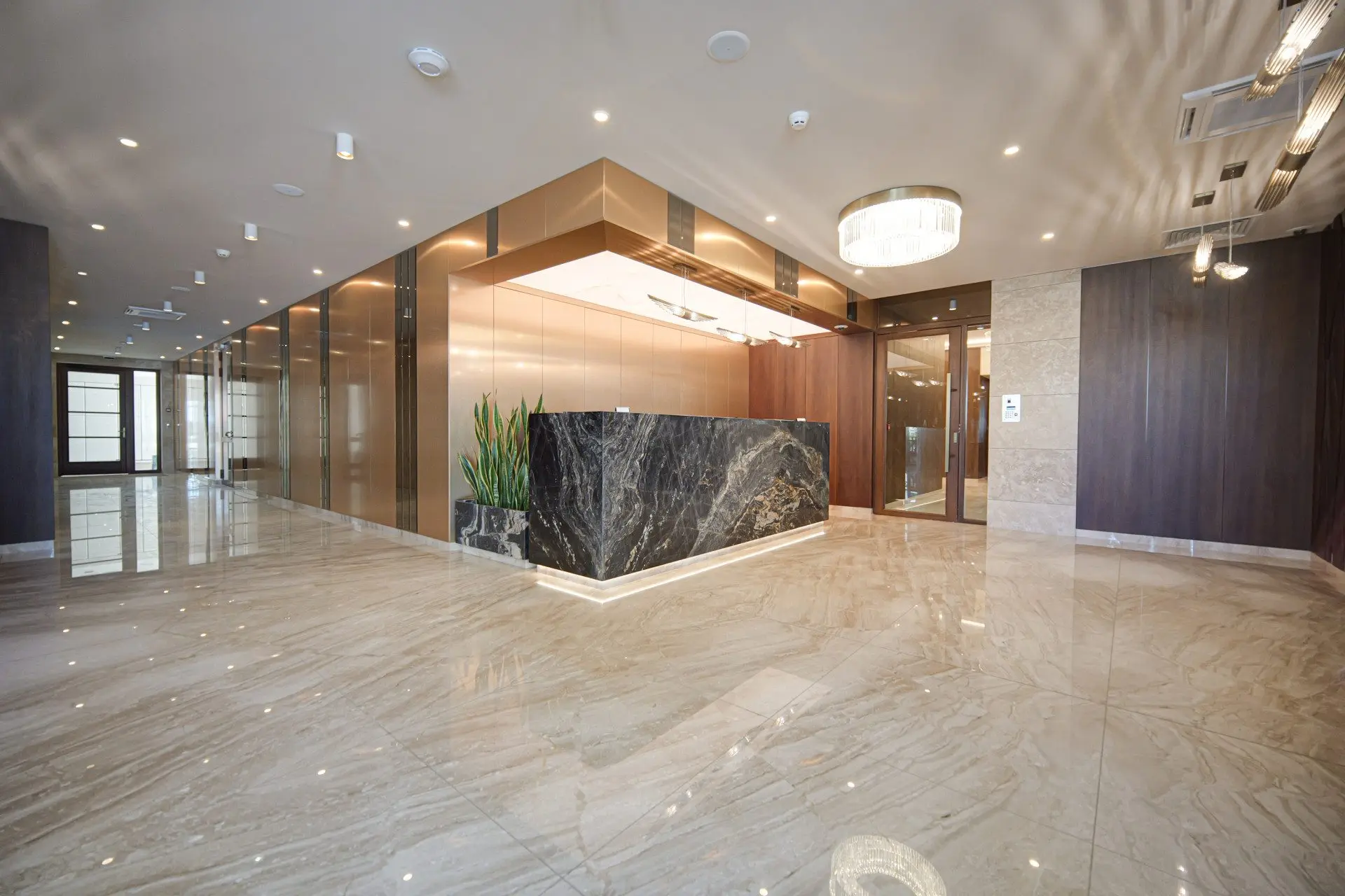 Three-bedroom apartment in a new luxury complex in Krastova vada