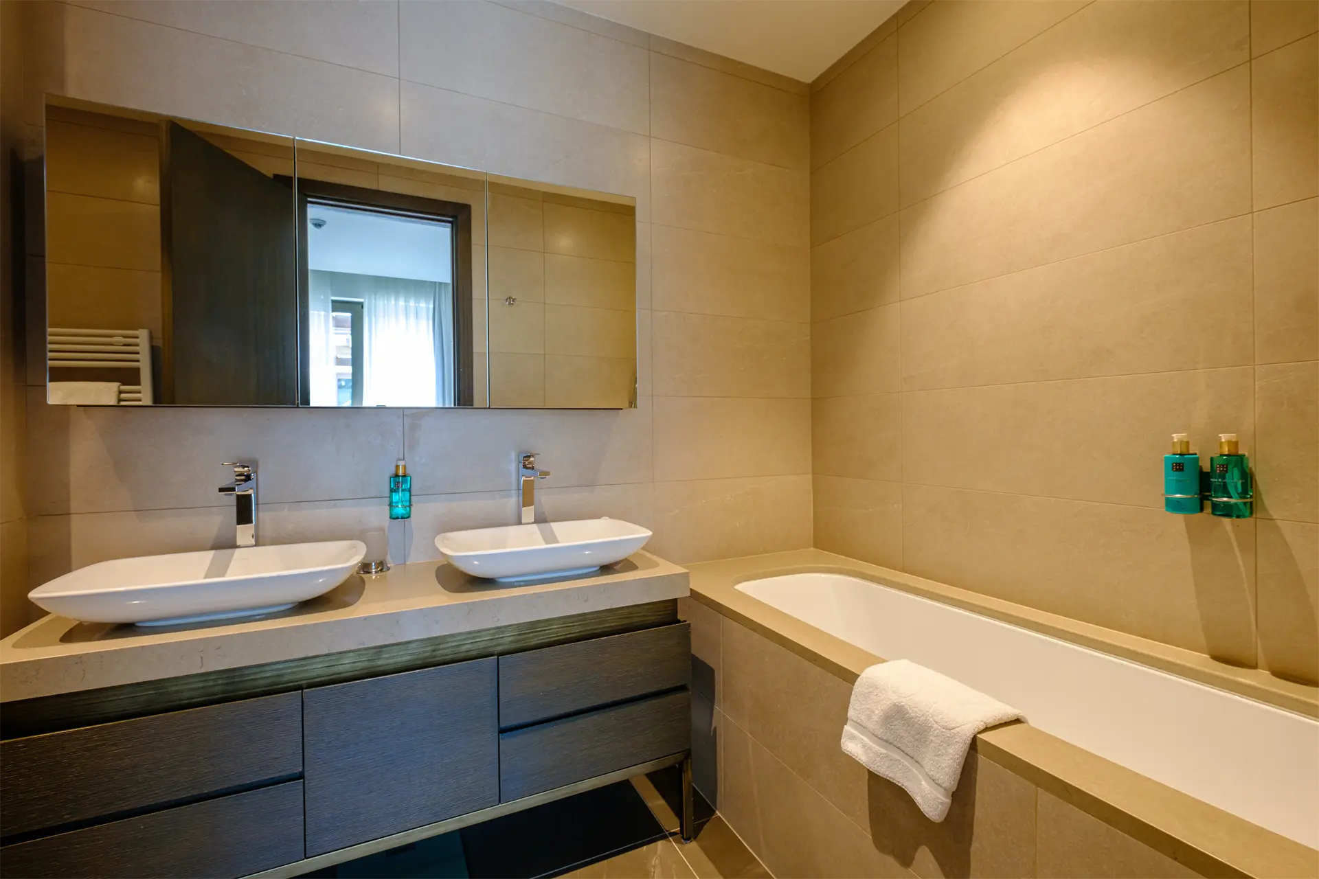 a42d714863925ae7cd45fbe2d16823b4 Modern two-bedrooms apartment at Marina residence, Portonovi
