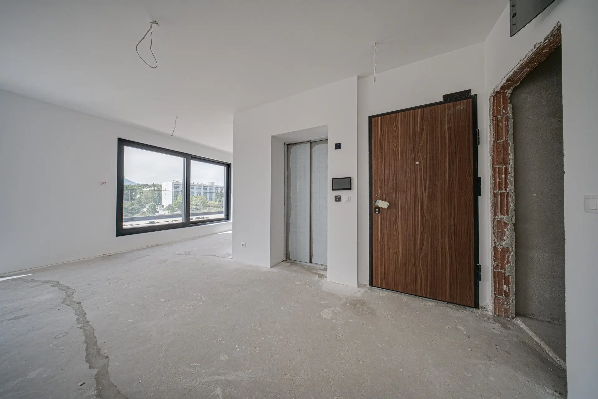 Premium penthouse with unparalleled panorama, space and views in an unparalleled boutique building in Iztok district