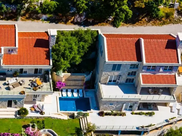 Two premium villas with sweeping Adriatic views near Herceg Novi