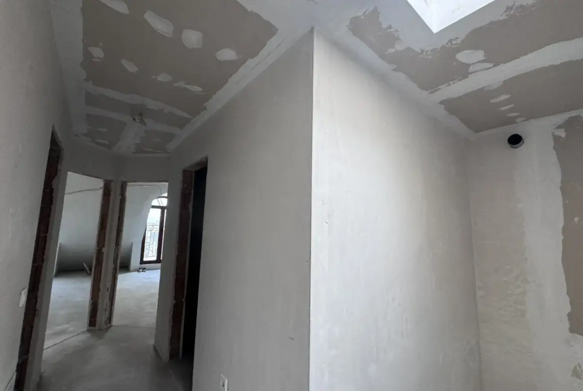 Three-bedroom apartment in a new luxury complex in Krastova vada