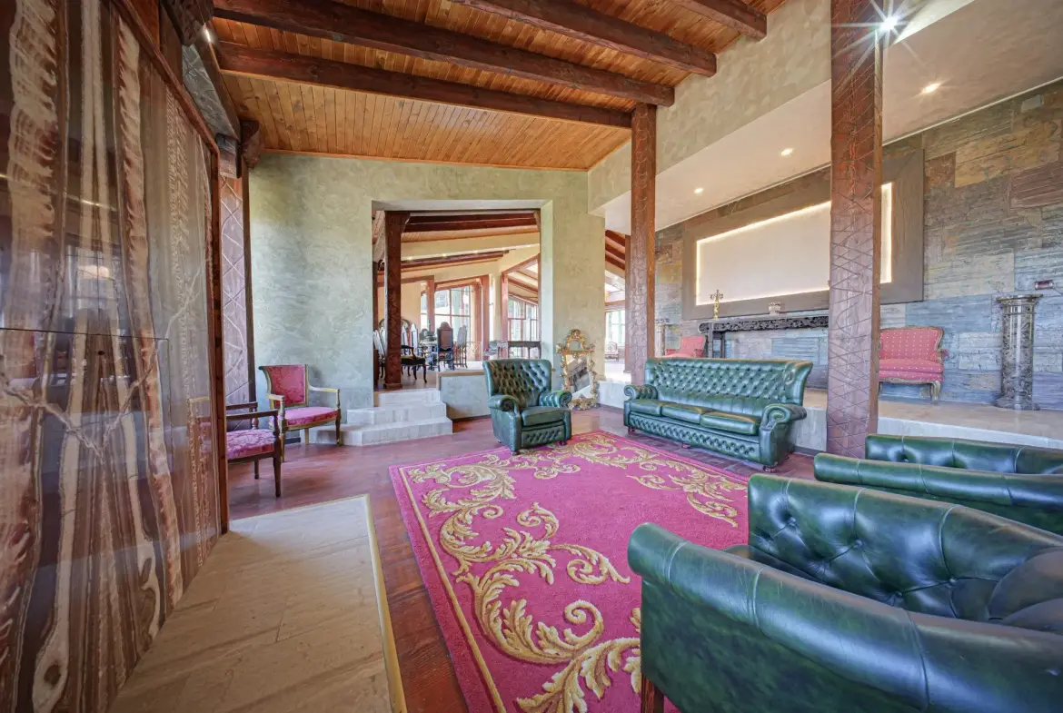 A representative house with a five-acre yard in a prestigious location in Dragalevtsi quarter