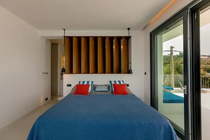 Luxury Villa The Two with private beach