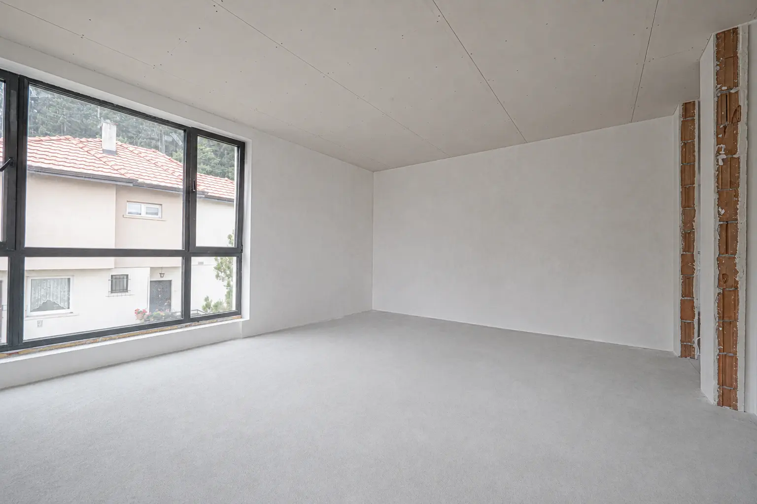 Modern detached house with panoramic views of Sofia and Vitosha Mountain