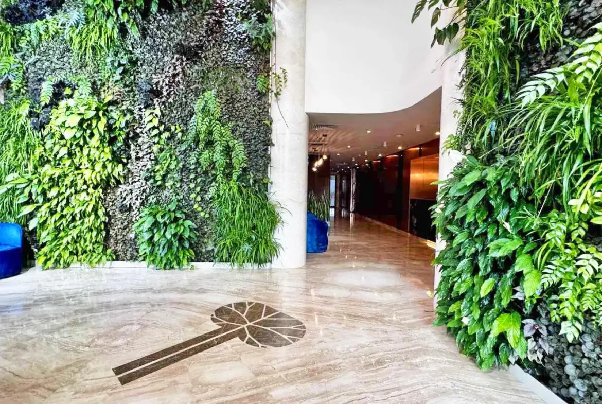 Three-bedroom apartment in a new luxury complex in Krastova vada