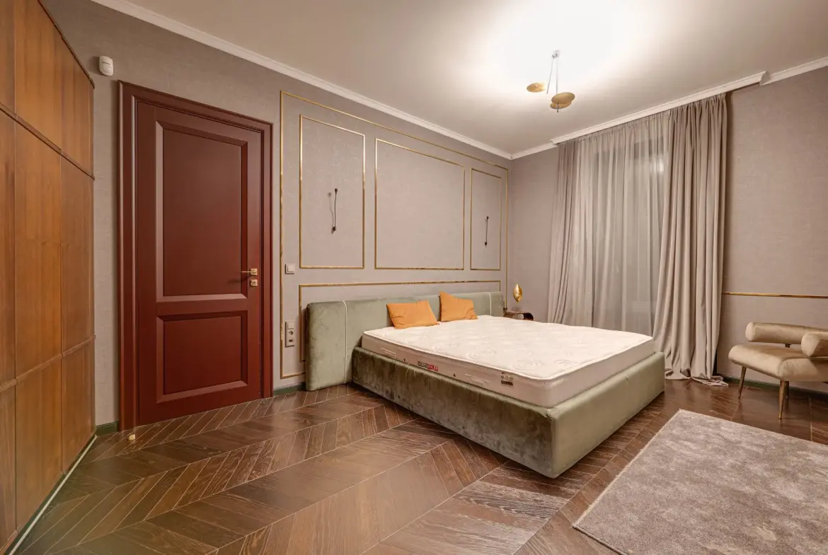 Impressive residence in an iconic building in Lozenets