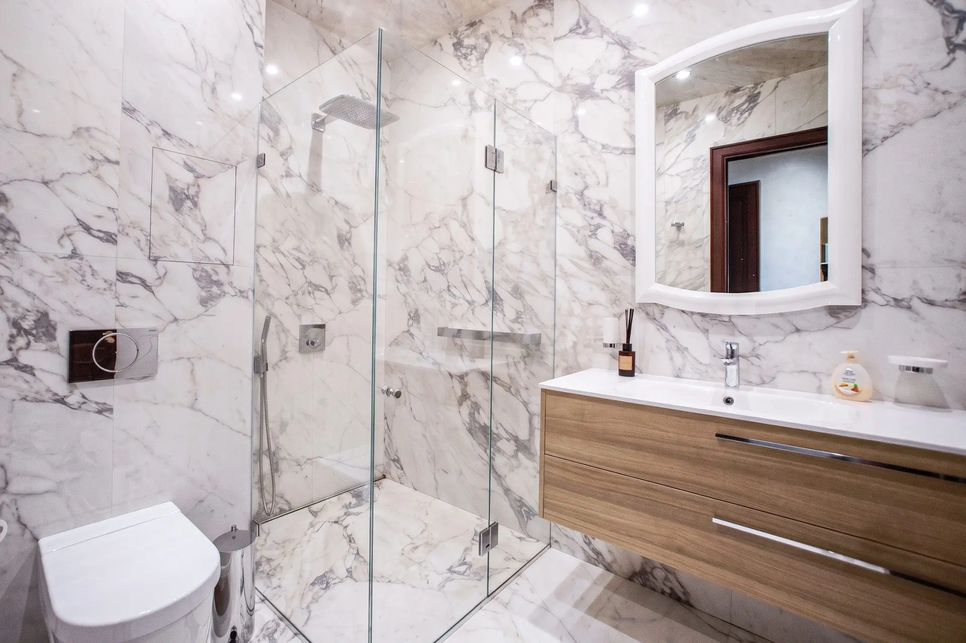Impressive residence in an iconic building in Lozenets