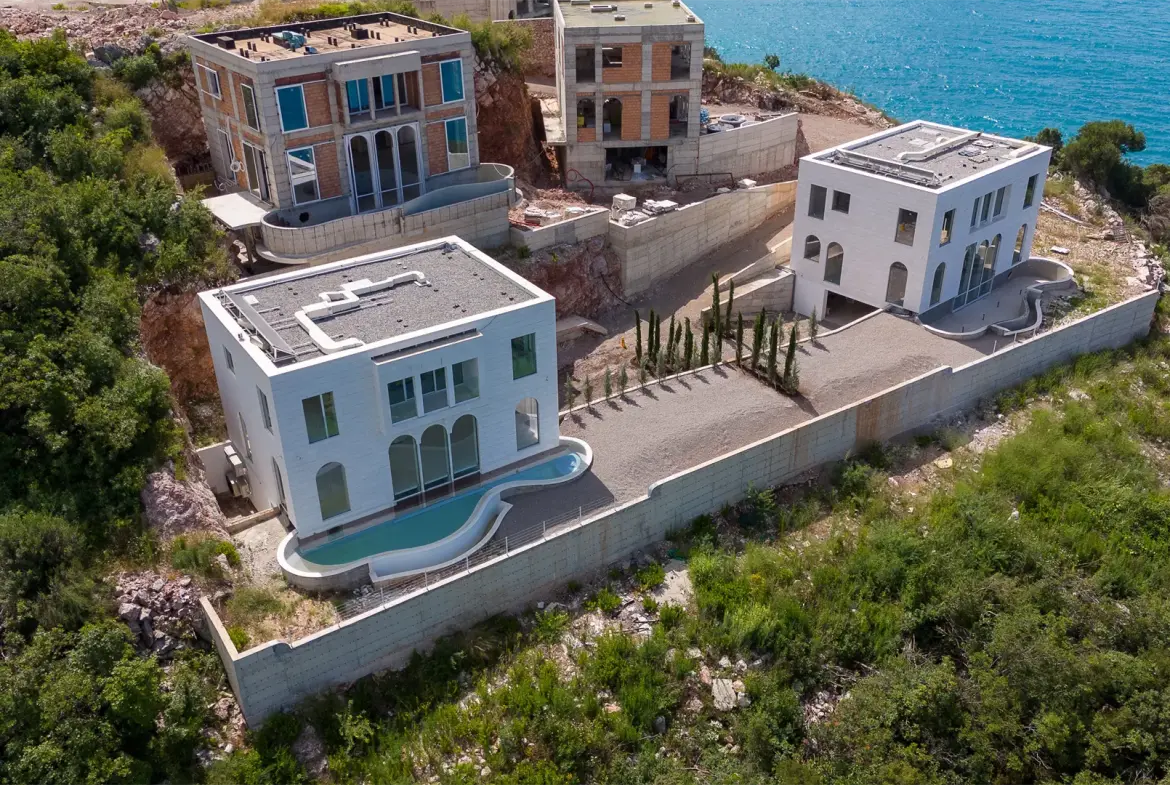 Pure Mansion: An Exclusive Eco-Technology Villa in Montenegro