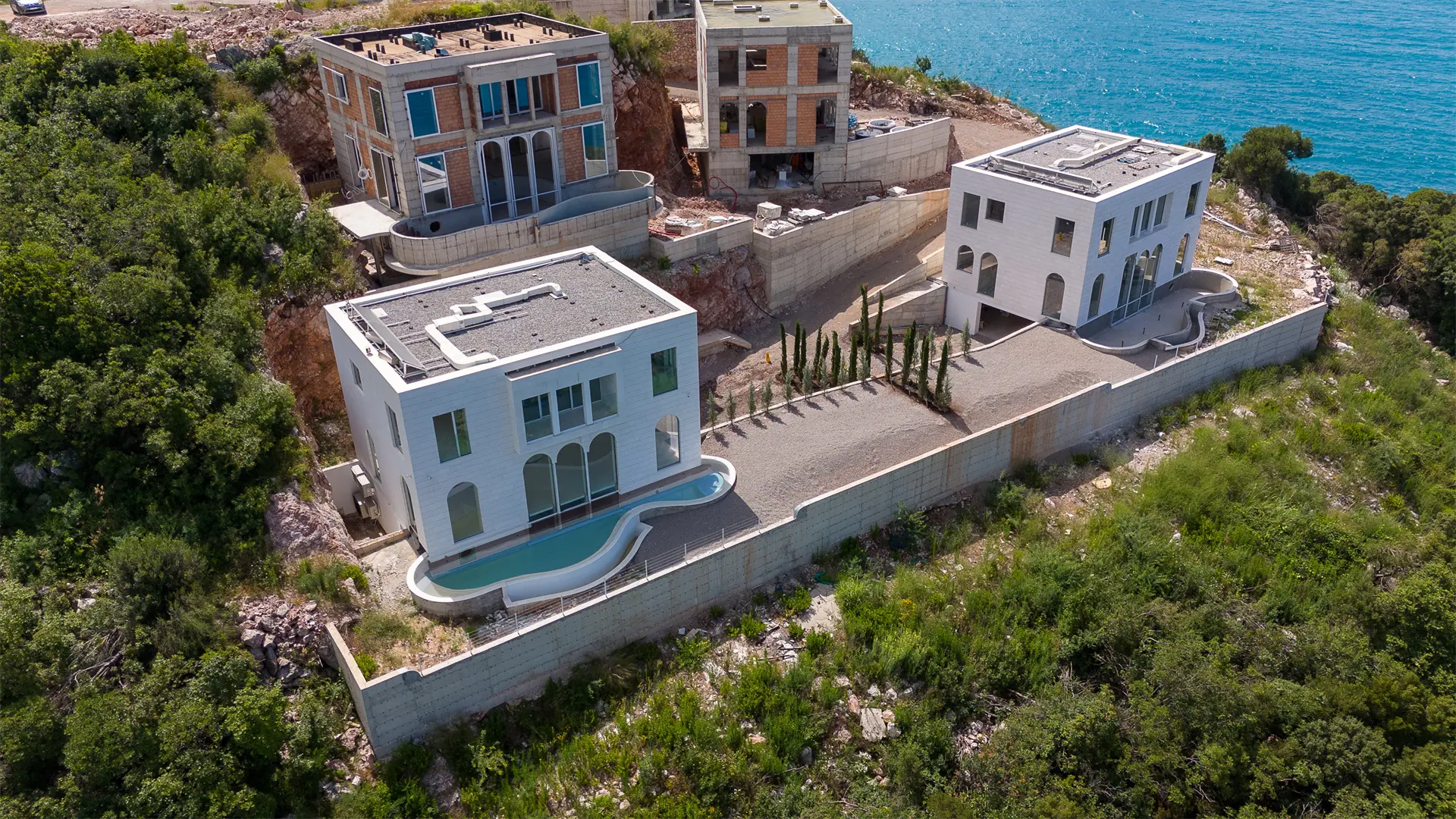 Pure Mansion: An Exclusive Eco-Technology Villa in Montenegro