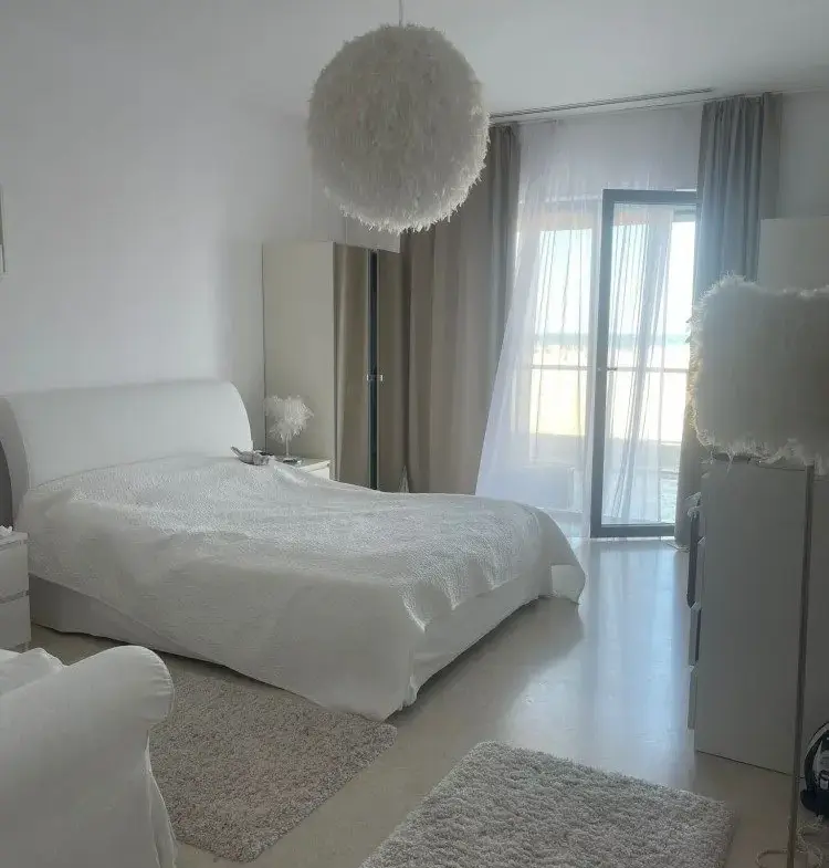 Apartment for sale 2 room Mamaia, Constanta county 100 sqm