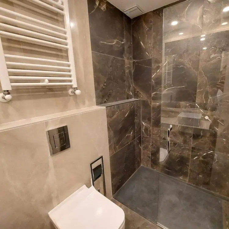 Apartment for sale 4 rooms residential compound with swimming pool, next to the forest, fully furnished